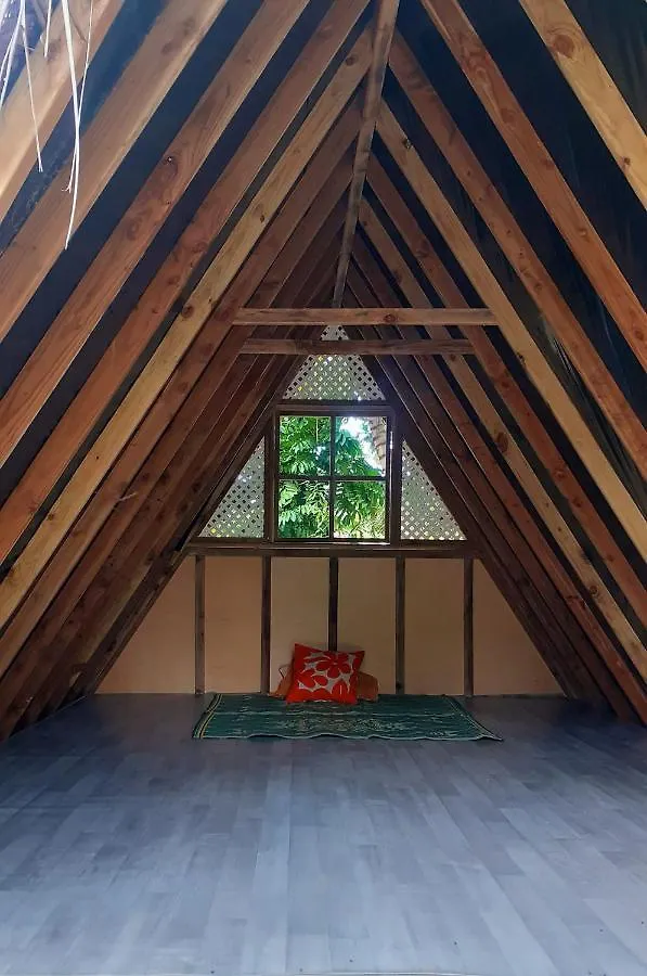 Tikehau Glamping Hotel